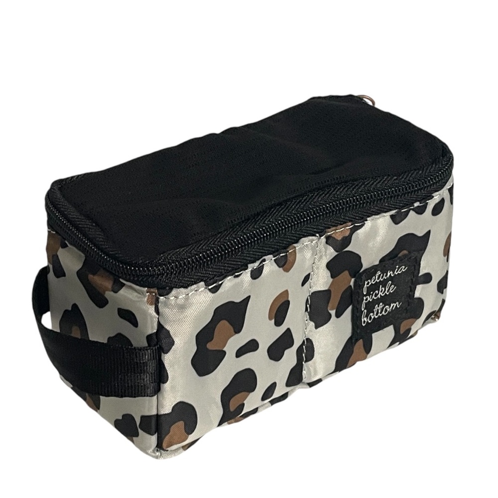 Petunia Pickle Bottom small mesh zip close baby gear storage cube, small. Black